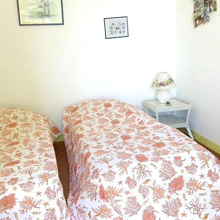 Apartment Splendide Villa Le Lavandou Aiguebelle Beach