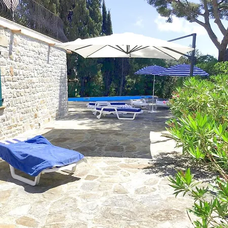 Splendide Villa Le Lavandou Aiguebelle Beach Apartment